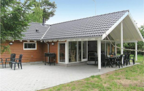 Five-Bedroom Holiday Home in Kopingsvik in Köpingsvik